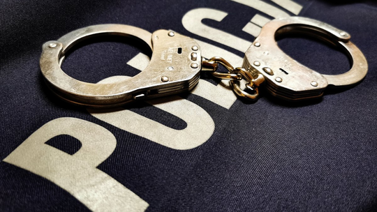 27-latek zatrzymany za znęcanie się nad ojcem