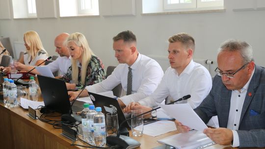 Burmistrz musi zmienić styl pracy nad miejskimi projektami
