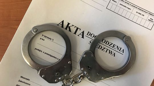 Interwencja za zakłócanie ciszy nocnej ujawniła narkotyki
