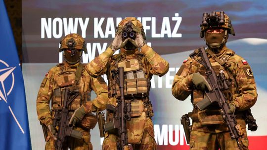 K03 „Ryś” zastąpi Panterę. MON pokazało nowy mundur dla polskich żołnierzy