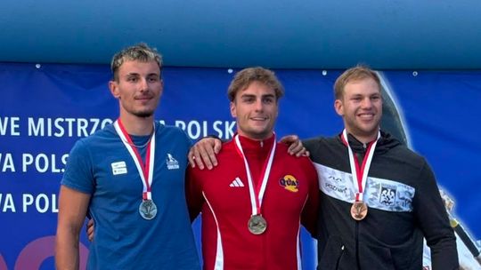 Mikołaj Walulik z Augustowa Młodzieżowym Mistrzem Polski. Zdominował wyścig na 200 metrów