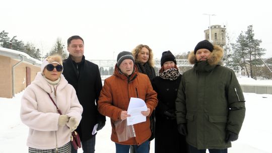 W Augustowie odbyła się konferencja prasowa, podczas której rozmawiano o przyszłości dworca kolejowego oraz o ważnym pomyśle budowy przejścia podziemnego.