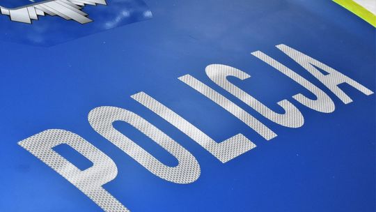 Seria kradzieży perfum w Augustowie. 30-latek zatrzymany przez policję