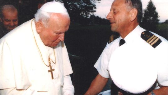Zmarł kapitan Władysław Głowacki - augustowianin, który dowodził rejsem z papieżem Janem Pawłem II