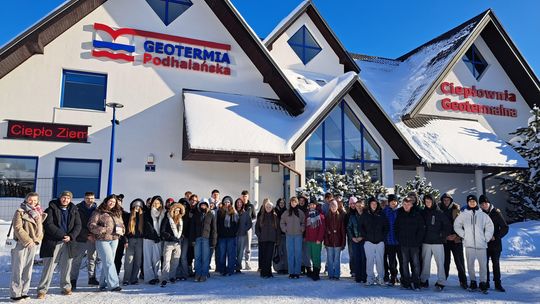 „Żyć EKOlogicznie to znaczy logicznie” – młodzież z Polski i Słowacji działała dla planety