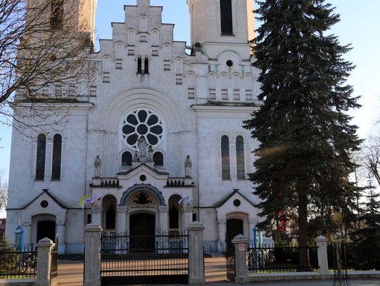 Augustowska Bazylika Mniejsza Najświętszego Serca Jezusowego to miejsce o wyjątkowym znaczeniu zarówno dla lokalnej społeczności, jak i dla turystów odwiedzających miasto.