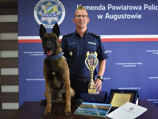 Augustowski duet nie do pokonania – policjant Adrian Ziarko i pies Demon najlepsi w województwie