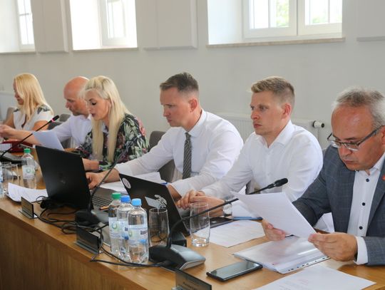 Burmistrz musi zmienić styl pracy nad miejskimi projektami