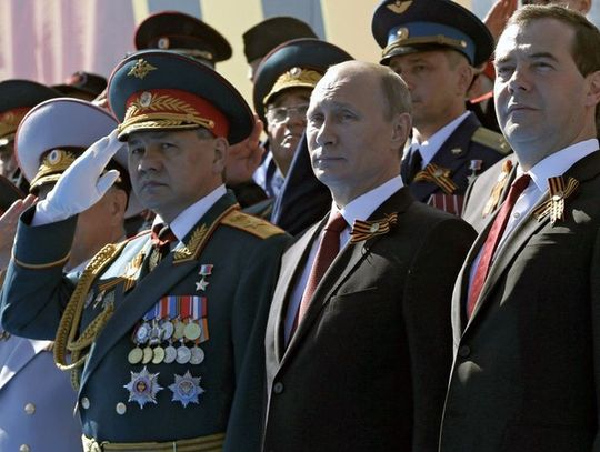 Dyplomata, zastępca, generał. Świta Putina