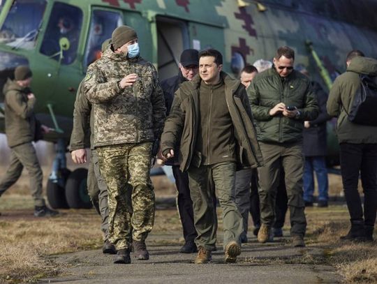 Ekspert: Zełenski może skryć się w bunkrze, ale z Kijowa nie wyjedzie
