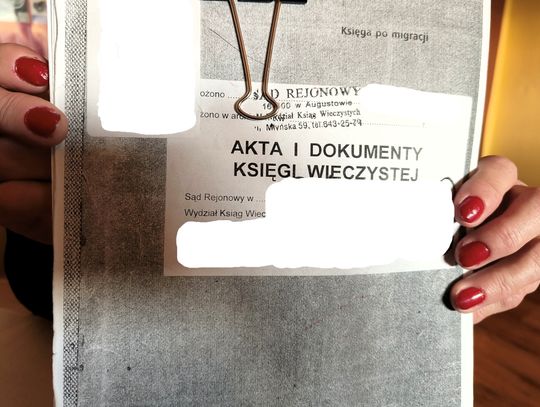 Mieszkanka podważa m.in. księgę wieczystą.