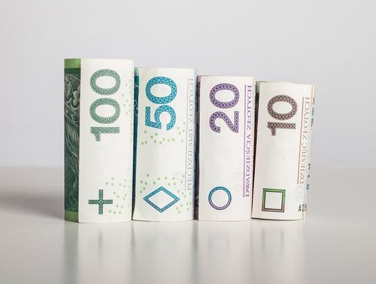 Jak skorzystać z chwilówki bez BIG, KRD? Szybka gotówka dla zadłużonych.