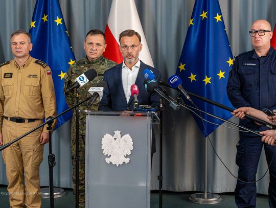 Konferencja prasowa wojewody na temat naruszenia polskiej przestrzeni powietrznej