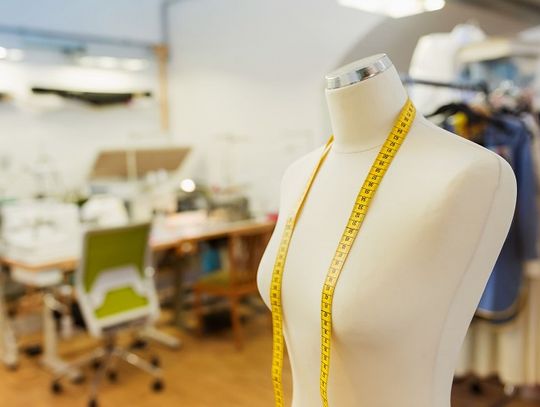 Manekiny krawieckie – na jaki model warto się zdecydować?
