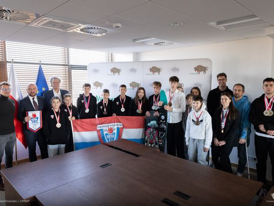 Marszałek pogratulował sukcesów augustowskim narciarzom wodnym