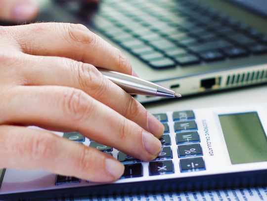 Minimalna składka na ubezpieczenie zdrowotne w 2026 r. dla przedsiębiorców opodatkowanych na zasadach ogólnych lub w formie karty podatkowej