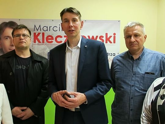 Od lewej: Tomasz Miklas, Marcin Kleczkowski i Dariusz Ostapowicz (archiwum Przeglądu Powiatowego).