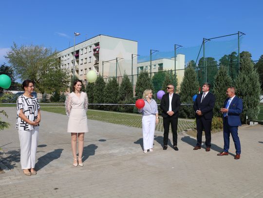 Otwarcie ekologicznego parkingu przy Augustowskim Centrum Edukacyjnym