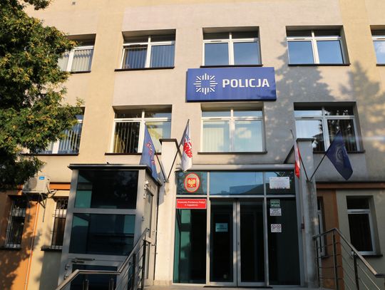 Pijany rowerzysta wjechał na przejście i zderzył się z fiatem. Trafił do szpitala