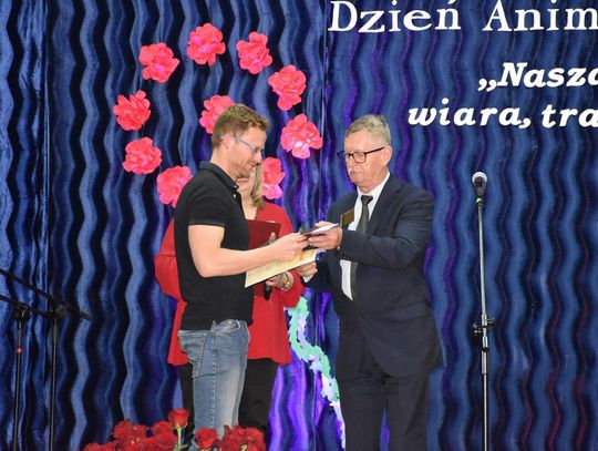 Pióro wójta Gminy Augustów trafiło do Kamila Tężyckiego z Netty