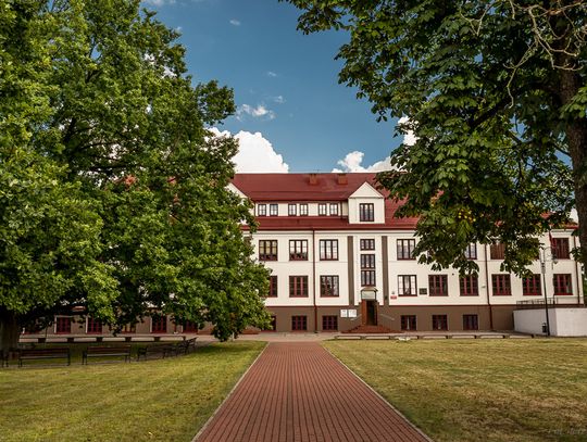 Prośba o przekazanie 1% na rzecz Towarzystwa Przyjaciół II LO