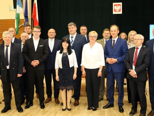Na zdjęciu m.in. radni rady powiatu obecnej kadencji.