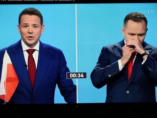 Snus Nawrockiego. Wyjaśniamy co to takiego?