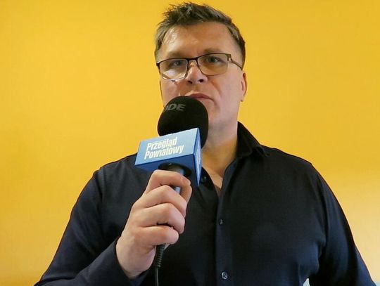 Tomasz Miklas (na zdjęciu) pojawił się na ostatniej sesji rady powiatu augustowskiego.