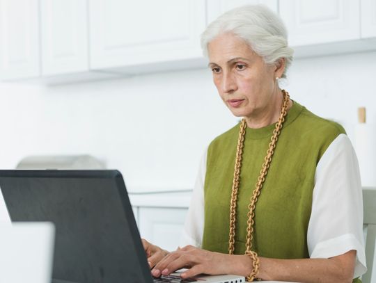 Wzrósł limit renty wdowiej. Maksymalna kwota świadczeń wyniesie 5 935,47 zł