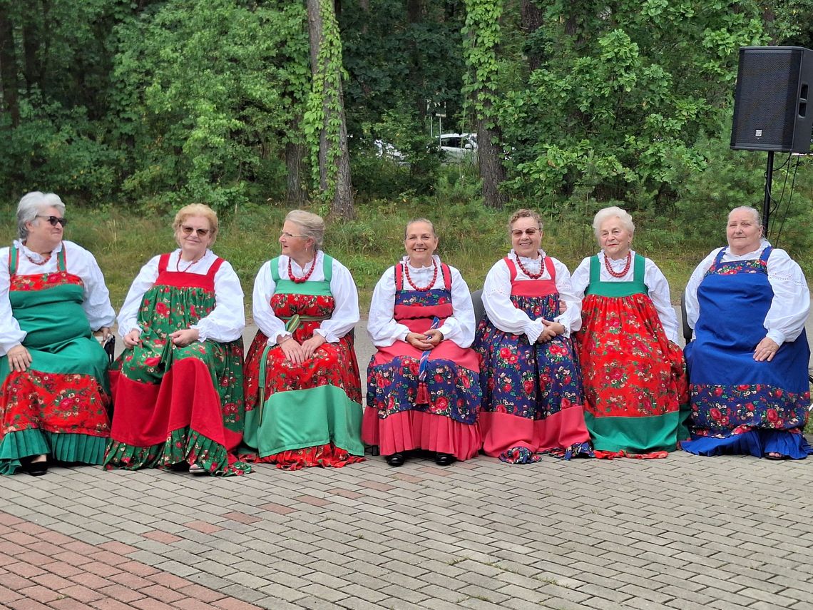 Zespół „Riabina” jest jedynym w Polsce zespołem ludowym wykonującym pieśni Staroobrzędowców.