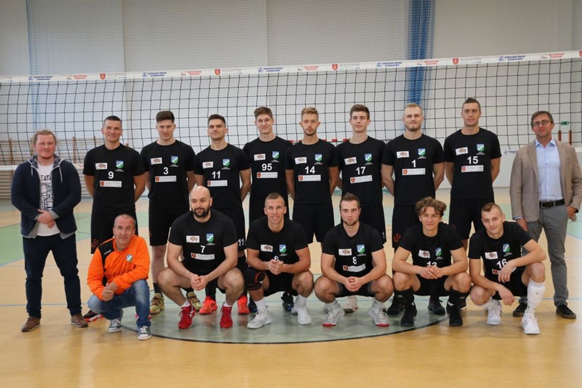 Augustowscy siatkarze wracają na parkiet (foto -video) 