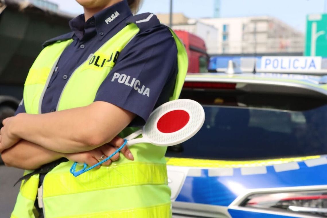 Augustowska drogówka skontrolowała motocyklistów. 11 wykroczeń i 2 przypadki nadmiernej prędkości Augustowska drogówka skontrolowała motocyklistów. 11 wykroczeń i 2 przypadki nadmiernej prędkości