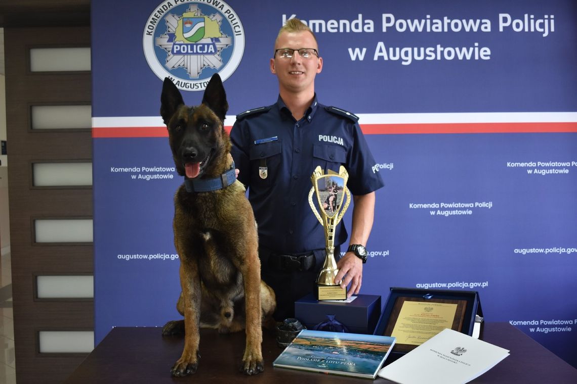 Augustowski duet nie do pokonania – policjant Adrian Ziarko i pies Demon najlepsi w województwie