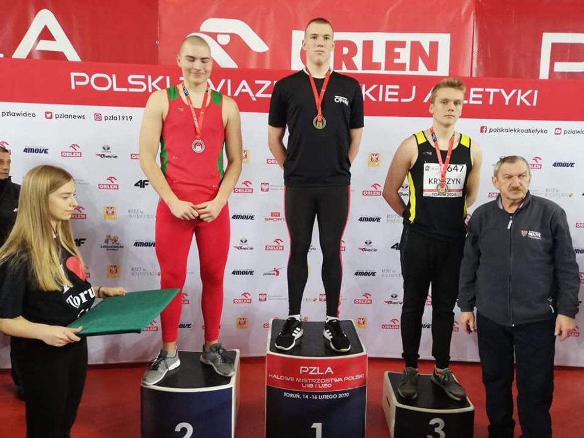 Augustowski lekkoatleta na podium 