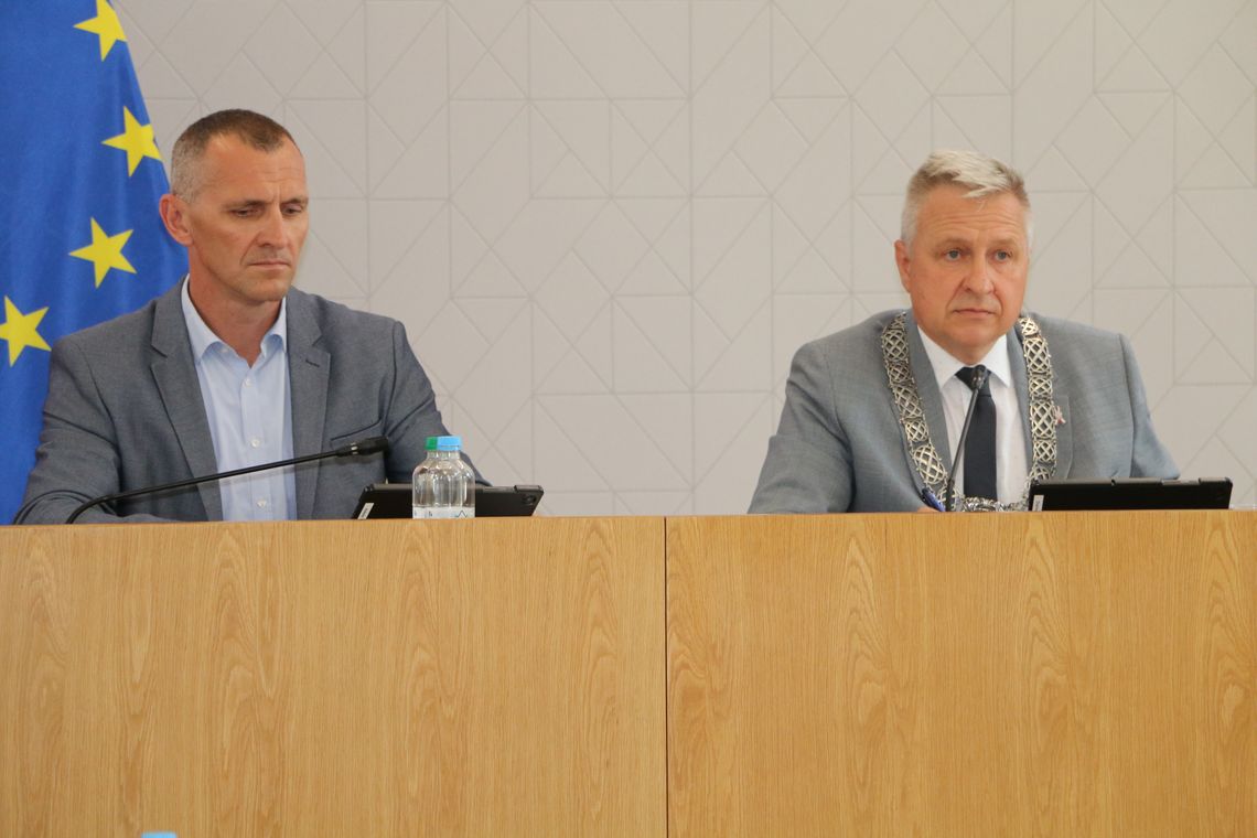 Dariusz Ostapowicz jest doświadczonym samorządowcem. W poprzedniej kadencji kierował komisjami rozwoju i uzdrowiskowej rady miejskiej.
