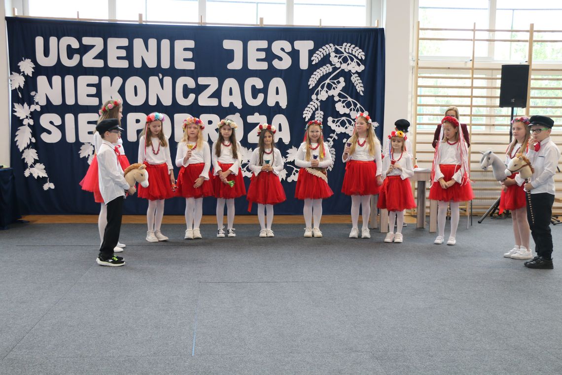Na uroczystości zaprezentowano występy artystyczne.