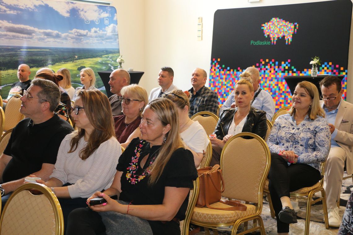 Forum Agroturystyczne w Augustowie. Marketing, promocja i rozwój turystyki w Podlaskiem Forum Agroturystyczne w Augustowie. Marketing, promocja i rozwój turystyki w Podlaskiem