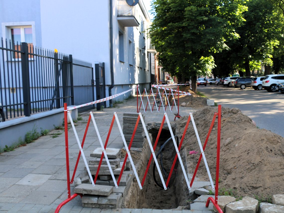 Intensywne prace przy ulicy Kościelnej w Augustowie