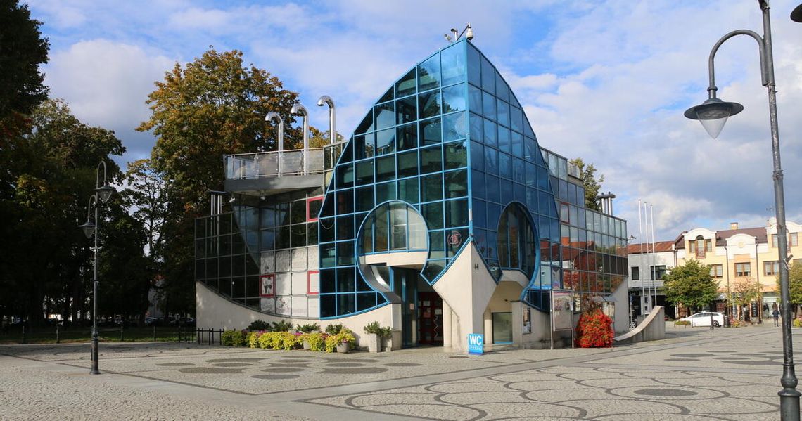 Postawą władz miasta z burmistrzem na czele zbulwersowany jest Tadeusz Jaworski, ceniony, aktywny augustowski działacz społeczno-polityczny.