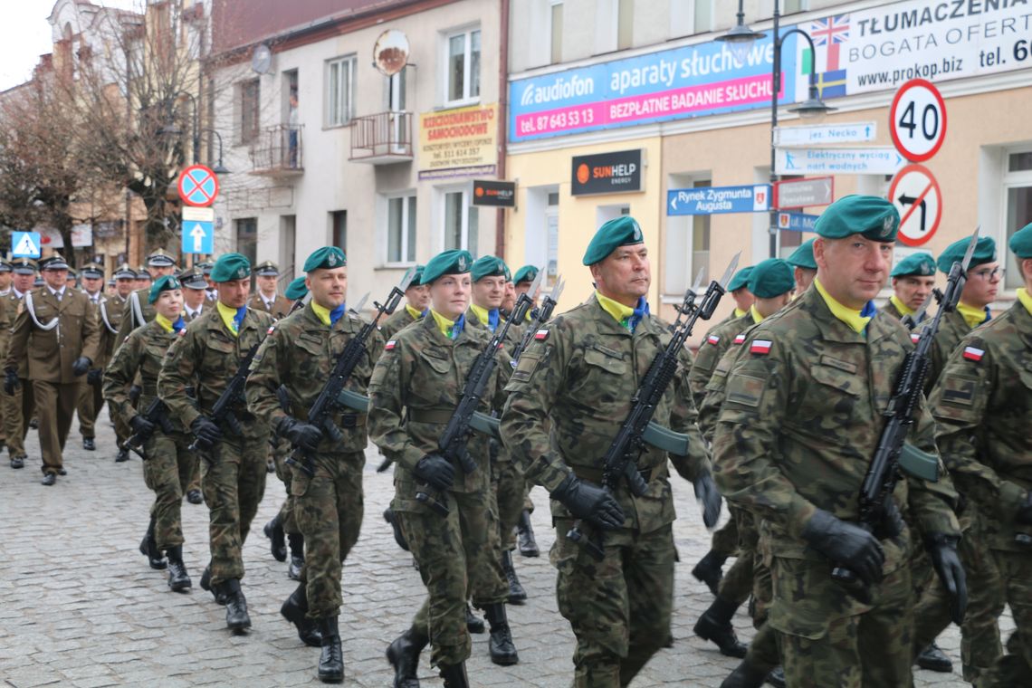 Koszary rosną w ekspresowym tempie
