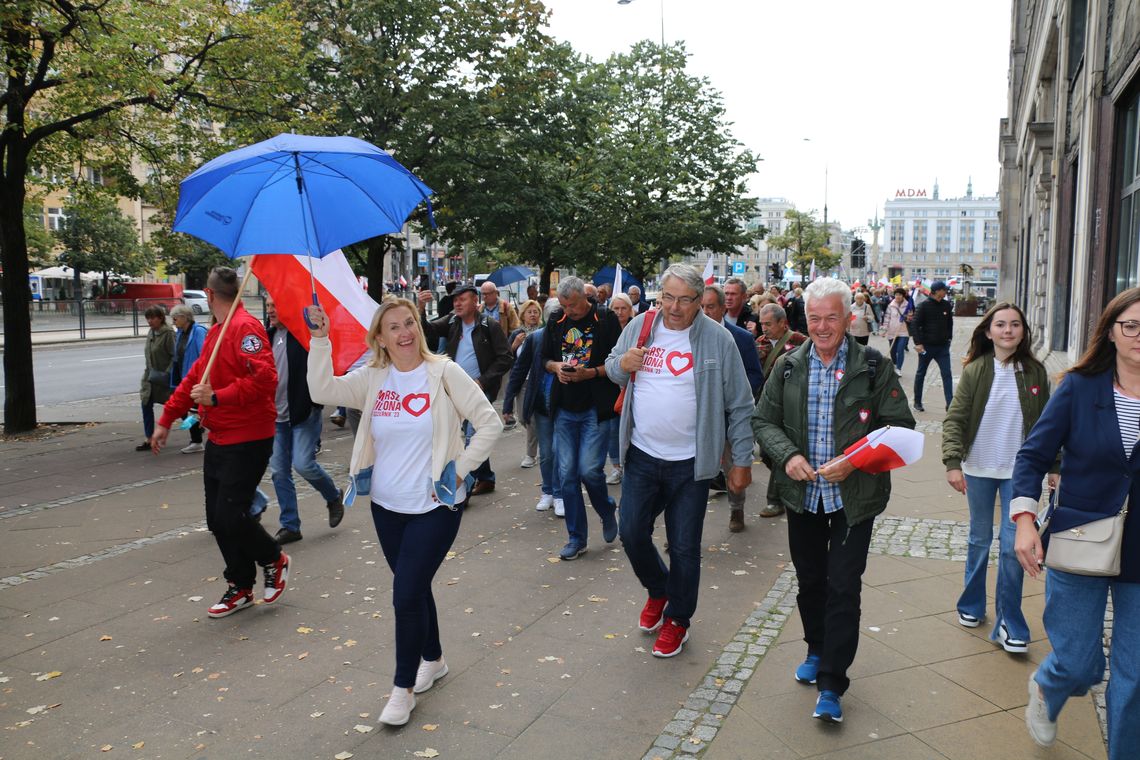 Marsz miliona serc. Polska jedność w walce o zmianę [GALERIA ZDJĘĆ]
