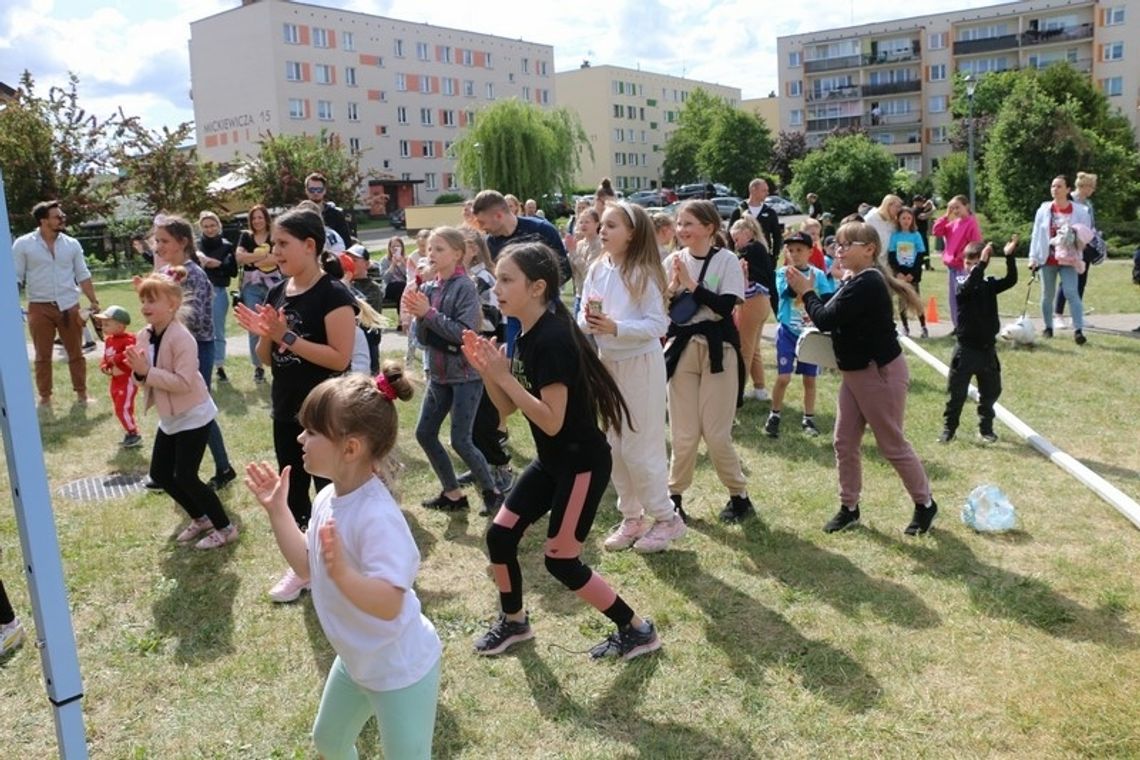 Piknik z uśmiechem na dziecięcych twarzach: Dzień Dziecka w Augustowie