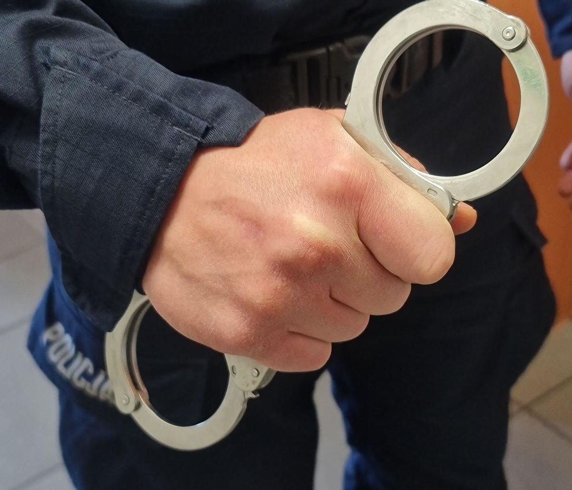 Podszywał się pod pracownika socjalnego i okradał seniorki. 48-latek zatrzymany