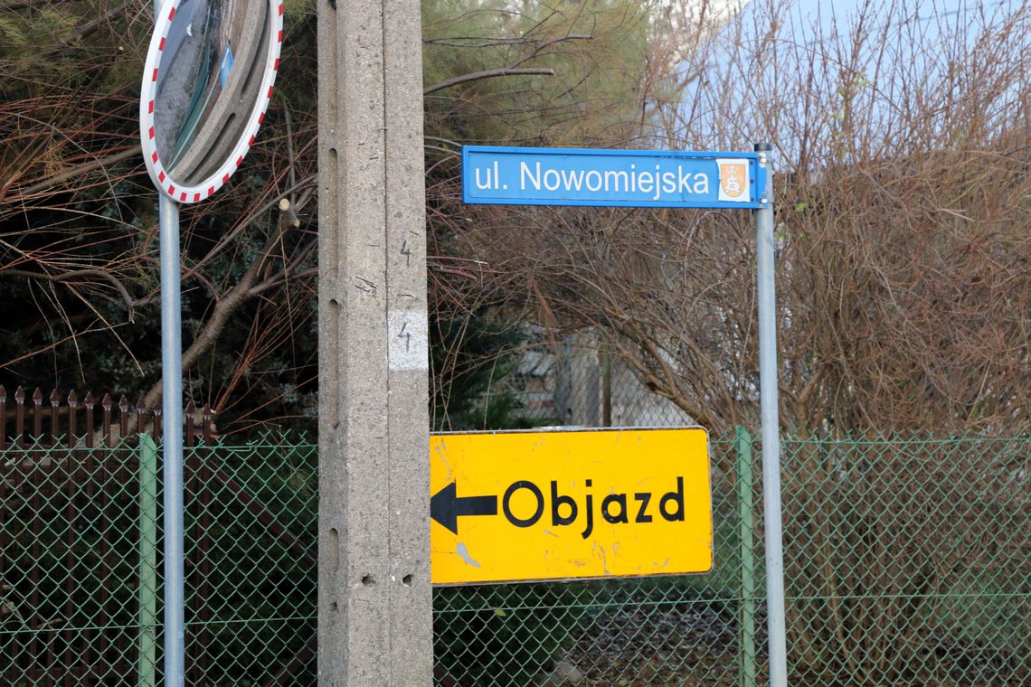 Postulat o zmianę organizacji ruchu "Jako mieszkańcy ulicy Nadrzecznej domagamy się zmian w organizacji ruchu komunikacyjnego na ulicy Nowomiejskiej" -relacjonował Dariusz Szkiłądź.