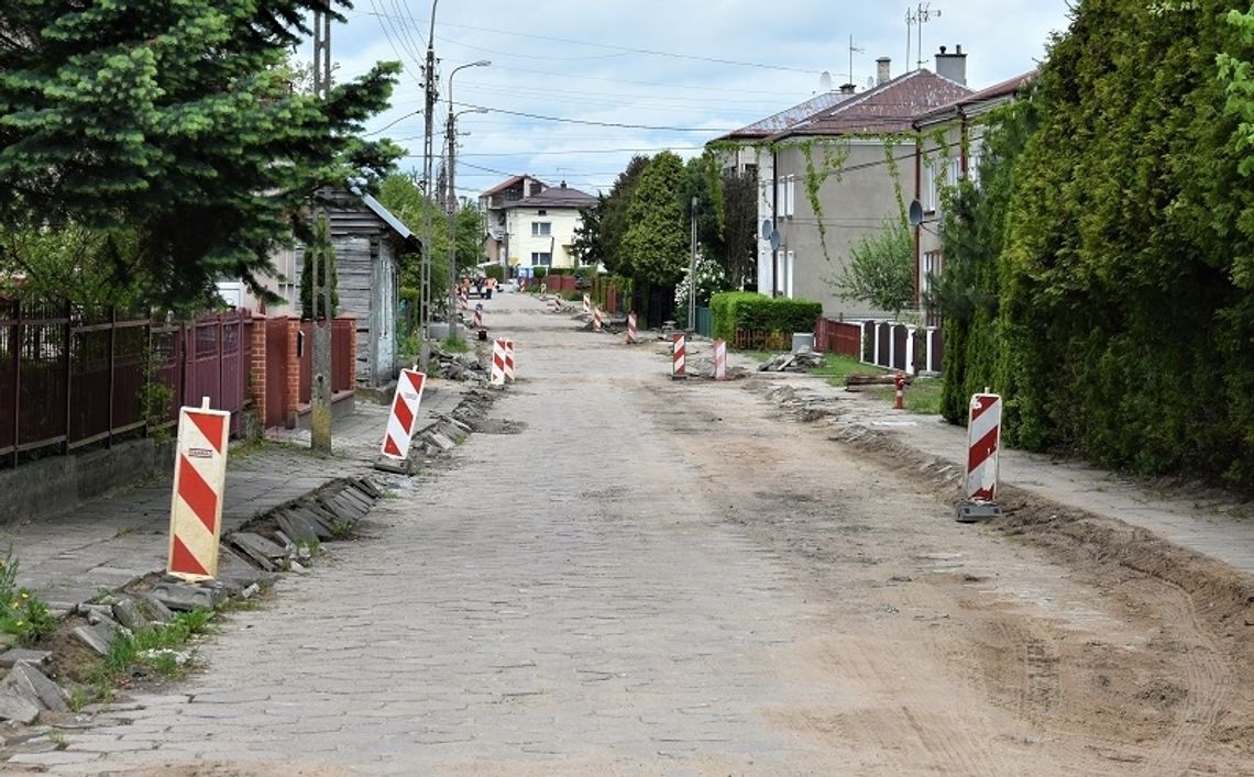 Powiat buduje drogi i mosty