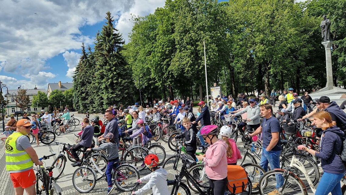 Rodzinna rowerowa przygoda po raz 15 – ponad 150 uczestników i moc atrakcji!