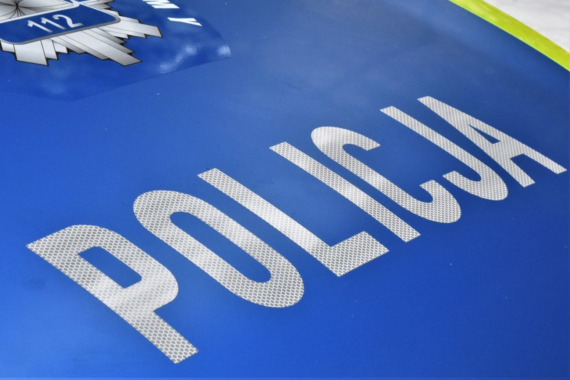Seria kradzieży perfum w Augustowie. 30-latek zatrzymany przez policję