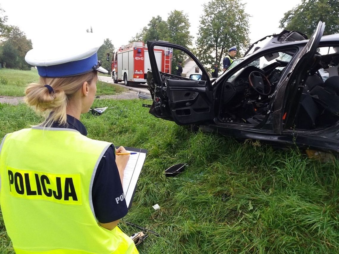  Śmiertelny wypadek w Jeziorkach. Nie żyją dwie osoby 