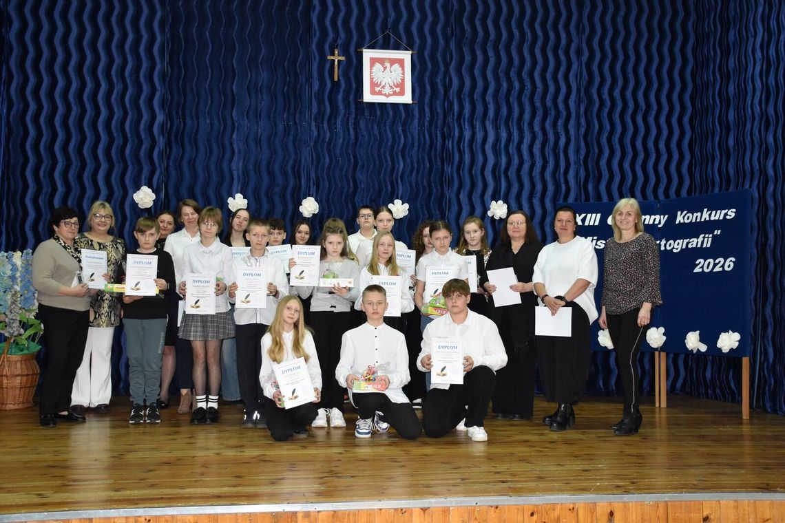 Uczniowie gminy Augustów walczyli o tytuł Mistrza Ortografii 2026