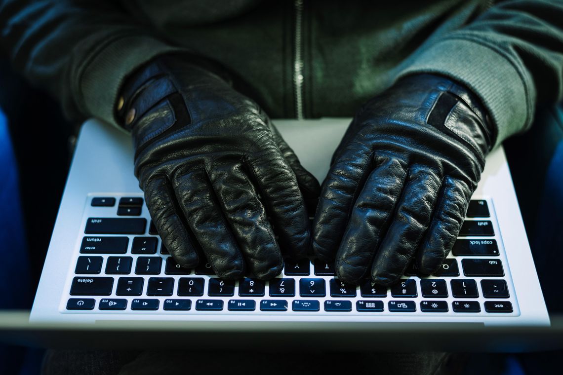 Uwaga, oszuści! Uwaga, oszuści!